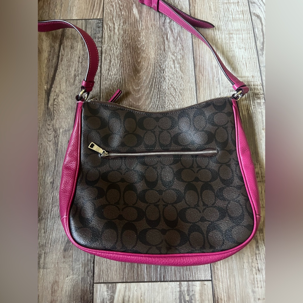 Coach Ellie File Bag In Signature Canvas - Picture 6 of 16